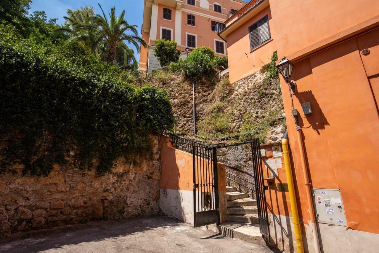 Luxuary Terrace Trastevere Рим Экстерьер фото